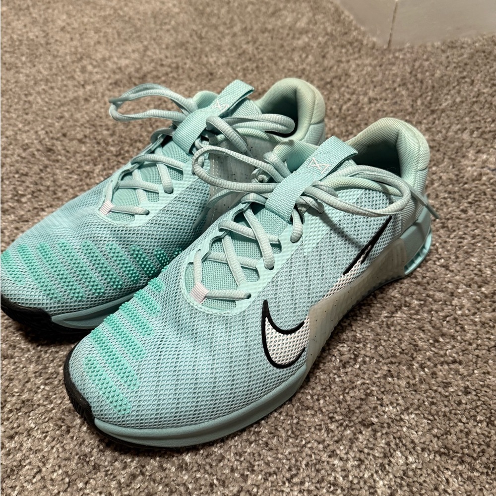 Nike Women's Metcon- Mint Green